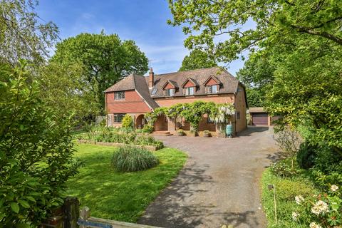 4 bedroom detached house for sale, Bromley Green Road, Ruckinge, Ashford, Kent, TN26