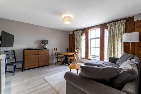 2 bedroom apartment for sale, Cheapside, Stroud, Gloucestershire, GL5