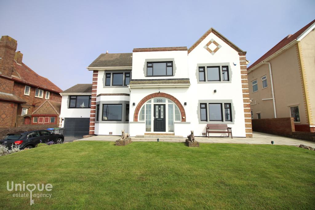 Queens Promenade, Bispham, Blackpool... 5 bed detached house for sale