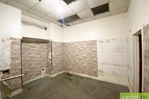 Takeaway to rent, Great Cheetham Street East, Salford M7