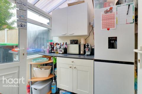 34 Hazel Grove, Hucknall, Nottingham, NG15 6ED