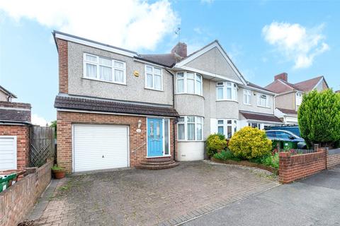 45 Appledore Avenue, Bexleyheath, DA7 6QJ