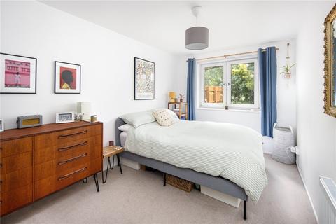 1 bedroom flat for sale, Barber Beaumont House, Bancroft Road, Stepney, London, E1