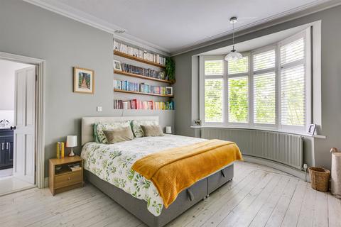 Flat 2, 42 Hornsey Lane Gardens, London, N6 5PB