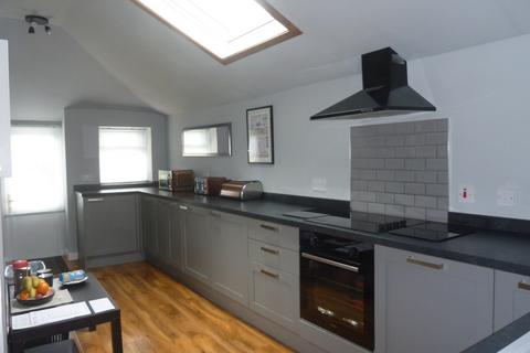 3 bedroom cottage for sale, The Sheiling Main Rd, Sandbank, PA23 8PE