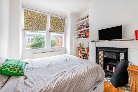 3 bedroom maisonette for sale, Glasford Street, Tooting Broadway, SW17