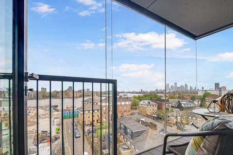 1 bedroom apartment for sale, at Hartley House, Chambers Street, London SE16