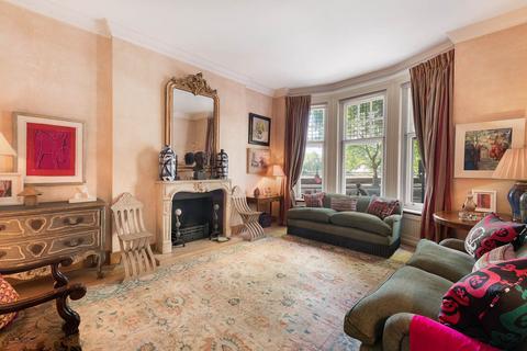 2 bedroom flat for sale, Embankment Gardens, London