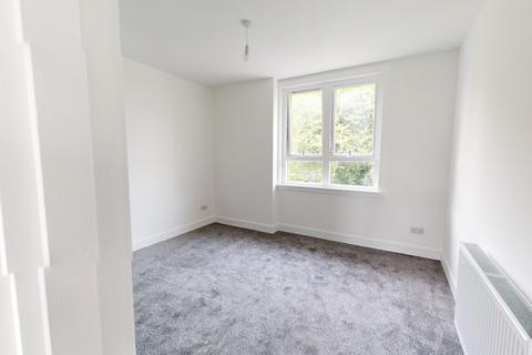 2 bedroom flat to rent, Bankhead Avenue, Aberdeen AB21