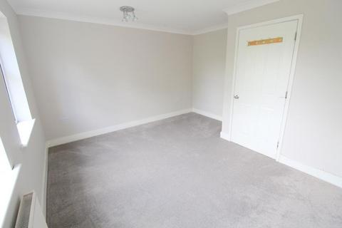 30 Tobermory Close, Slough, SL3 7JG