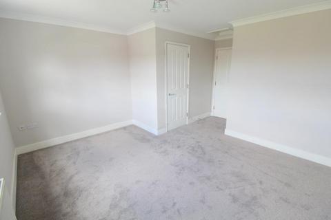30 Tobermory Close, Slough, SL3 7JG