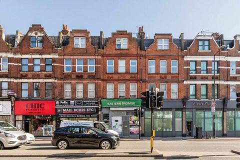undefined, Finchley Road, London, NW3