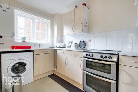 1 bedroom apartment for sale, Cromdale Walk, Stevenage