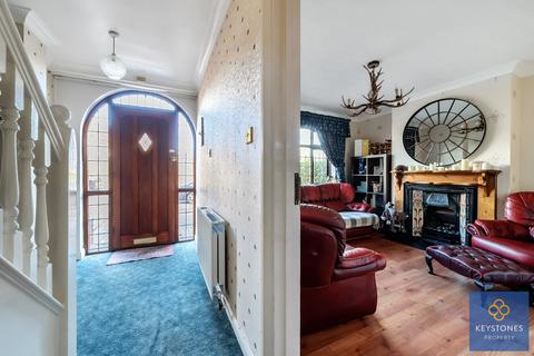 179 Carter Drive, Romford, RM5 2UR