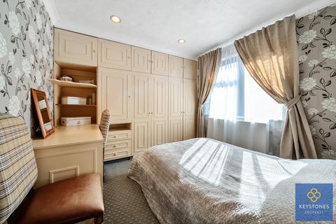 179 Carter Drive, Romford, RM5 2UR