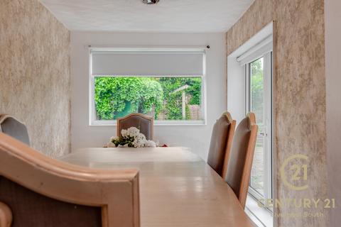 16 Beechurst Road, Liverpool, L25 3QA