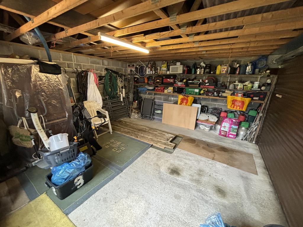 Garage (second image)