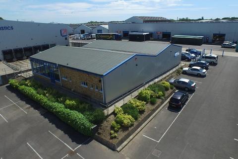 Industrial unit to rent, 700 Fareham Reach Business Park, 166 Fareham Road, Gosport, PO13 0FW