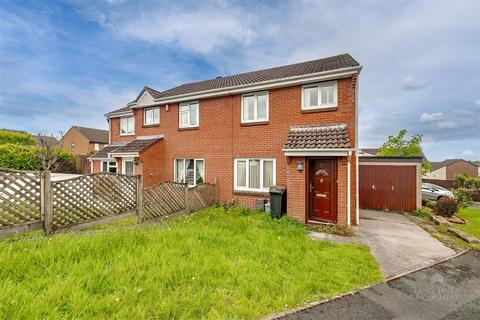 3 bedroom semi-detached house to rent, The Heathers, Plymouth PL6