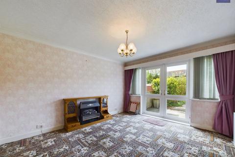 4 bedroom semi-detached house for sale, Clitheroe Road, Lytham St. Annes, FY8