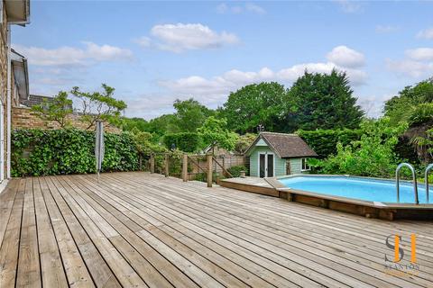 4 bedroom detached house for sale, Brentwood Road, Herongate, Brentwood, Essex, CM13