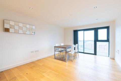 2 bedroom apartment for sale, Chatham House, Racecourse Road, Newbury, Berkshire