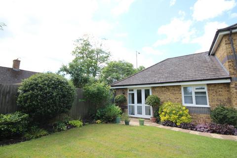 1 bedroom terraced bungalow for sale, Rickmansworth Road, Harefield UB9