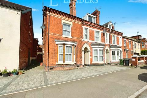 4 bedroom end of terrace house for sale, Lorne Street, Kidderminster, Worcestershire