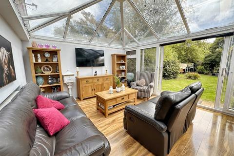 3 bedroom detached bungalow for sale, West Moors