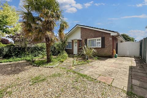 3 bedroom detached bungalow for sale, West Moors