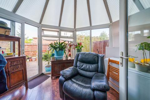 1 Asprey Mews, Beckenham, BR3 3DX