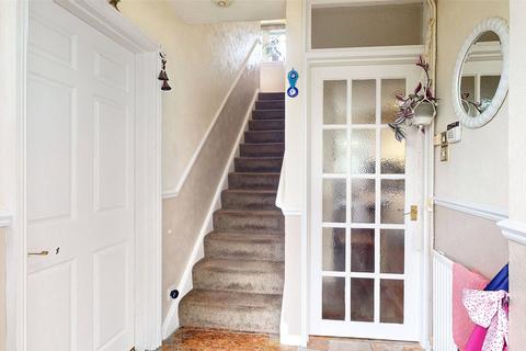 67 Vange Hill Drive, Basildon, SS16 4DB