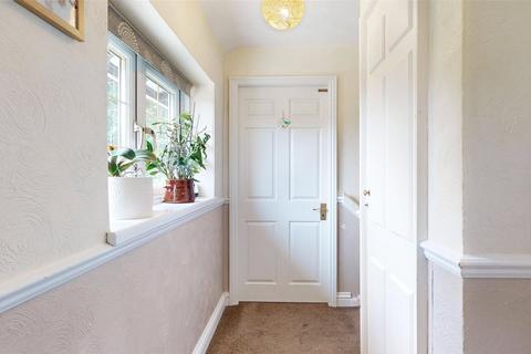 67 Vange Hill Drive, Basildon, SS16 4DB