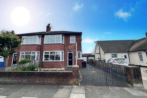 3 bedroom semi-detached house for sale, Knowle Avenue, Cleveleys FY5