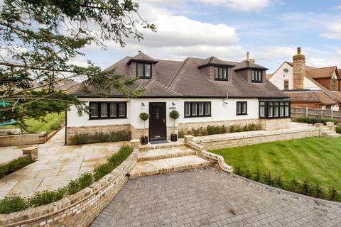Sunnycroft Longfield Avenue, Longfield, DA3 7LA