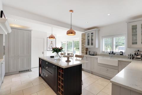 Sunnycroft Longfield Avenue, Longfield, DA3 7LA