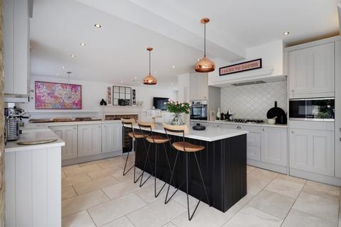 Sunnycroft Longfield Avenue, Longfield, DA3 7LA