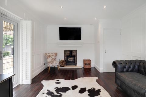 Sunnycroft Longfield Avenue, Longfield, DA3 7LA