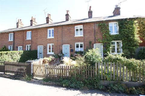 2 bedroom end of terrace house for sale, Hartley Wintney, Hook RG27