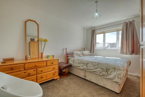 3 Blythe Close, Redditch, B97 5JU