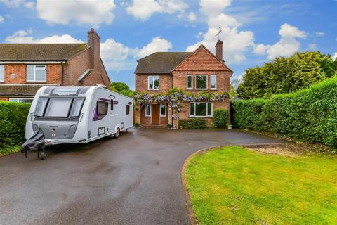 4 bedroom detached house for sale, Westwell Lane, Ashford, Kent