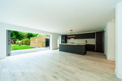 100 New Road, Ascot, SL5 8QQ