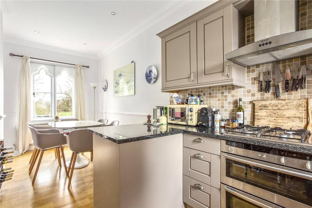 Kitchen/Dining