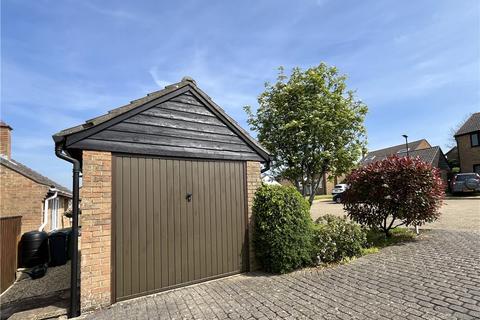 2 bedroom bungalow for sale, Woodhall Drive, Lake, Isle of Wight