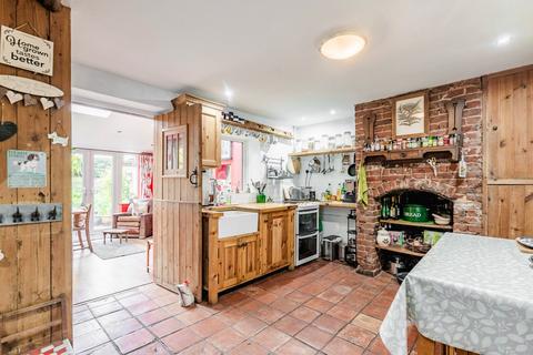 2 bedroom cottage for sale, The Moor, Reepham