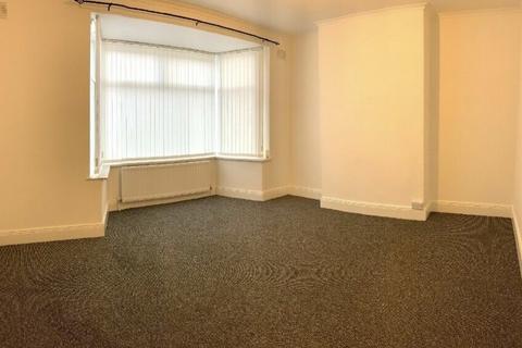 2 bedroom flat to rent, Rokeby Terrace, Newcastle upon Tyne NE6