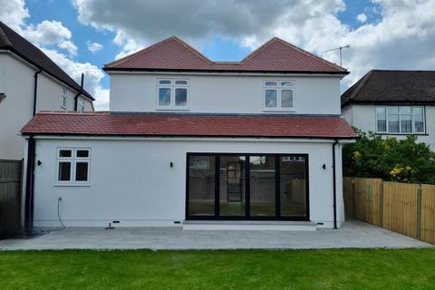 4 bedroom detached house for sale, Wentworth Close, Potters Bar