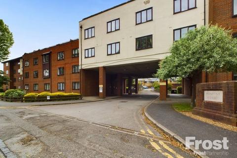 2 bedroom apartment for sale, Romana Court, Sidney Road, Staines-upon-Thames, Surrey, TW18