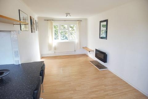 2 bedroom flat for sale, Byrd Road, Crawley RH11