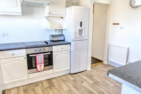 2 bedroom flat for sale, Byrd Road, Crawley RH11